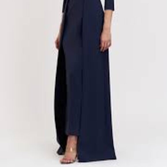 NWT Kay Unger Arwen Walk Thru Gown in Midnight - Size 8